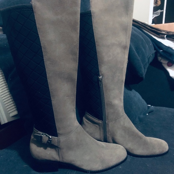 Charles David gray and black boots size 8.5 - Picture 1 of 9